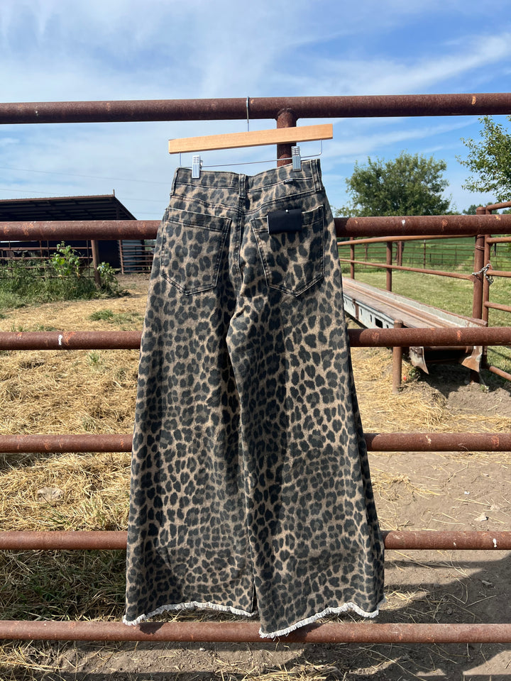 Lacey Leopard Wide Leg Jeans