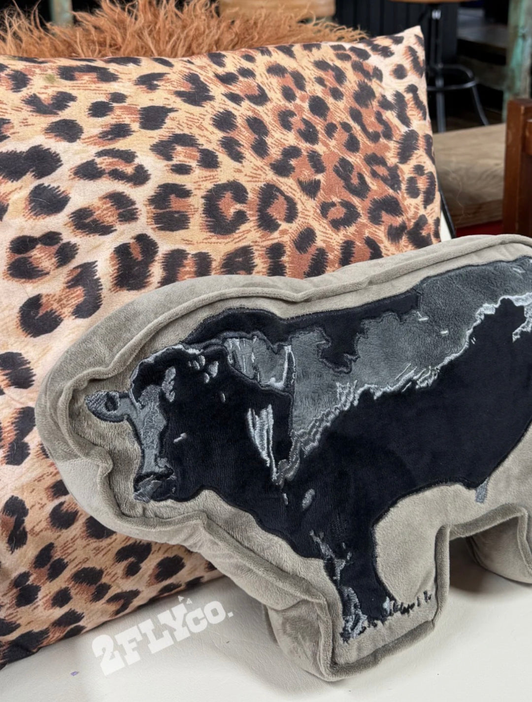 Angus Pillow