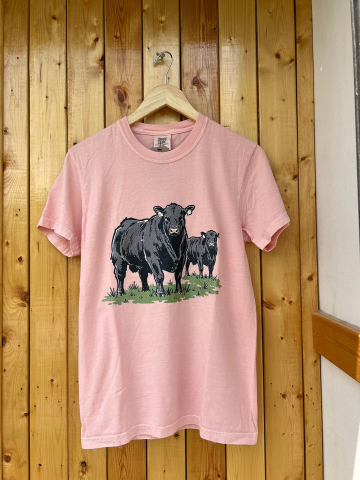 Angus Studs T-Shirt-Peach