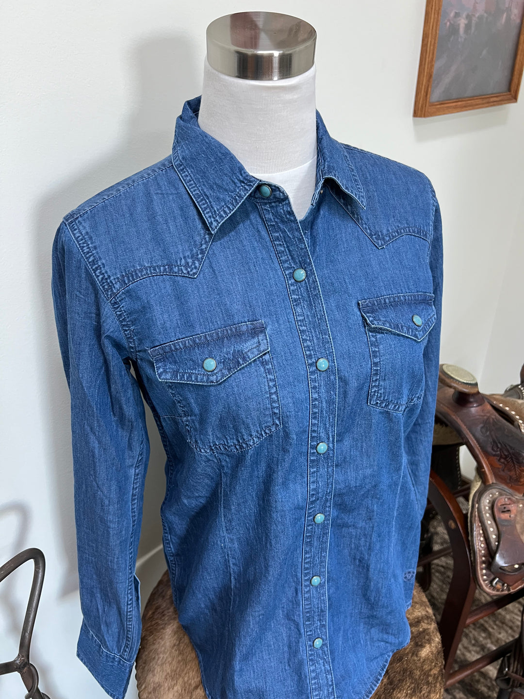Ariat: Vintage Blue Button-Up
