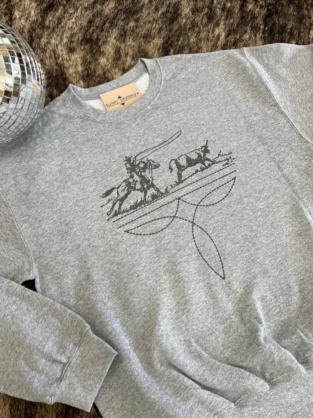 Rope Em’ Stitch Crewneck-Grey