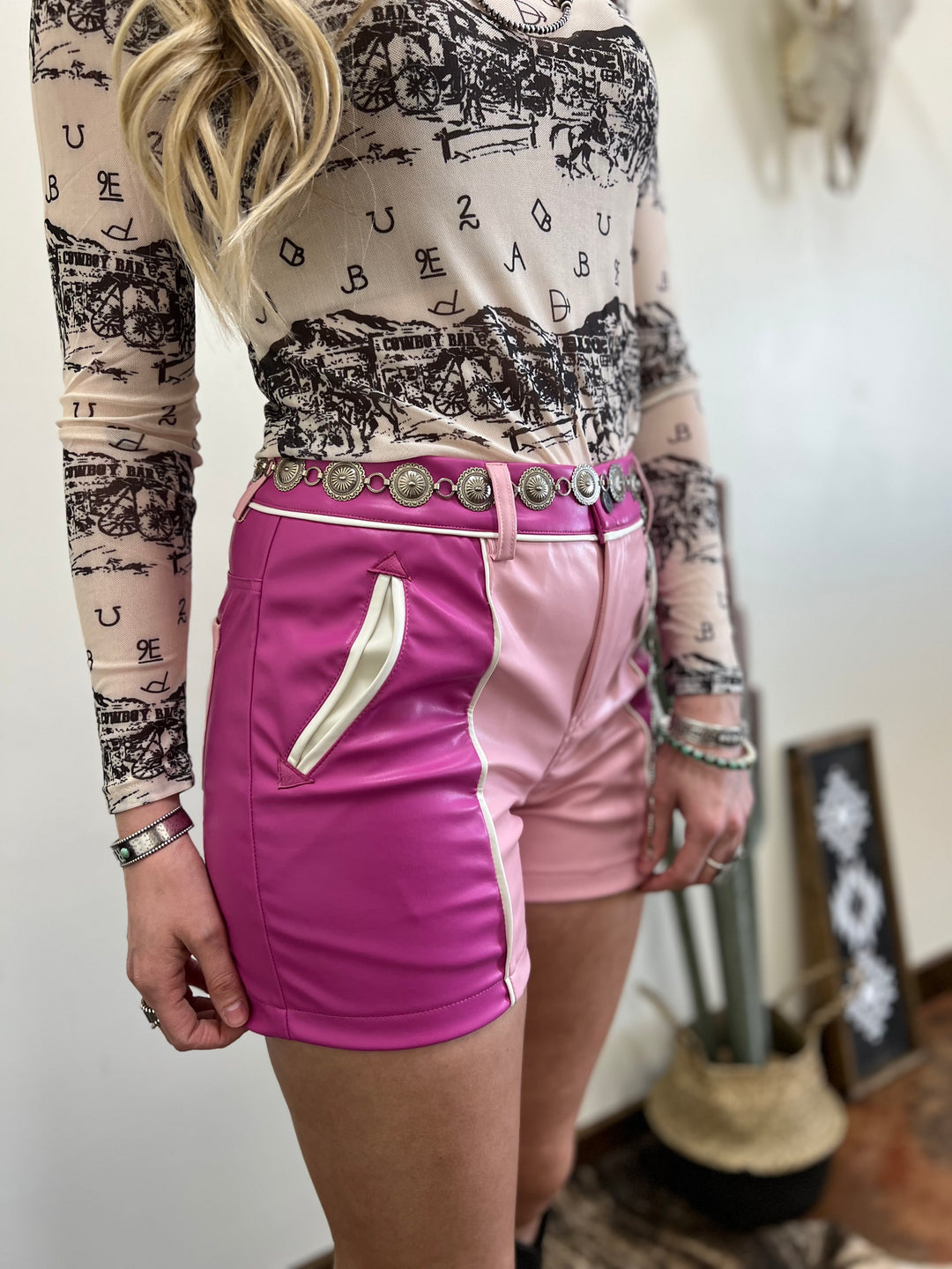 Camino Cowboys Leather Shorts-Pink