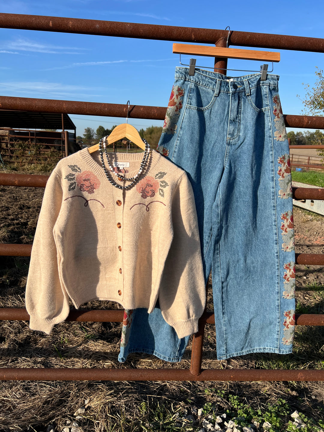 Floral Embroidery Wide Leg Jeans