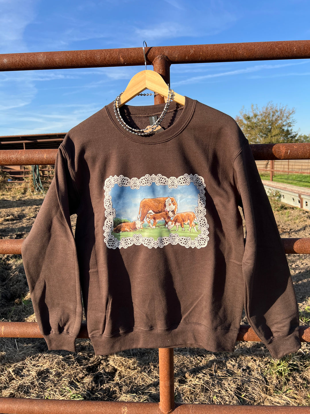 Hereford Doily Crewneck