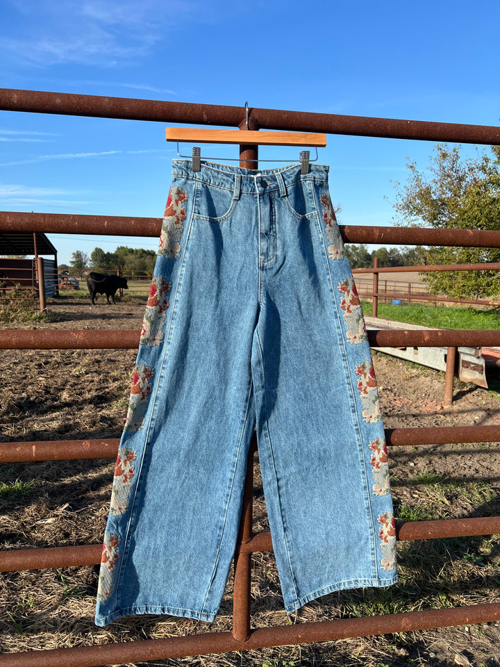 Floral Embroidery Wide Leg Jeans