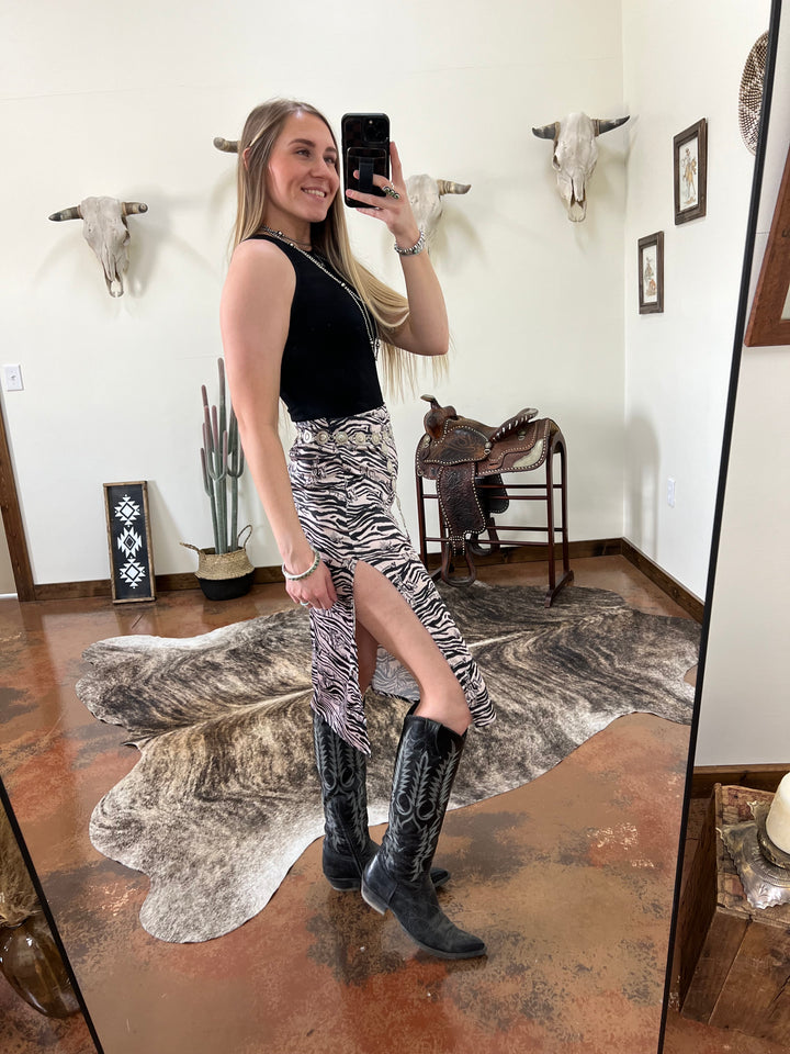 Wild Thing Slit Skirt