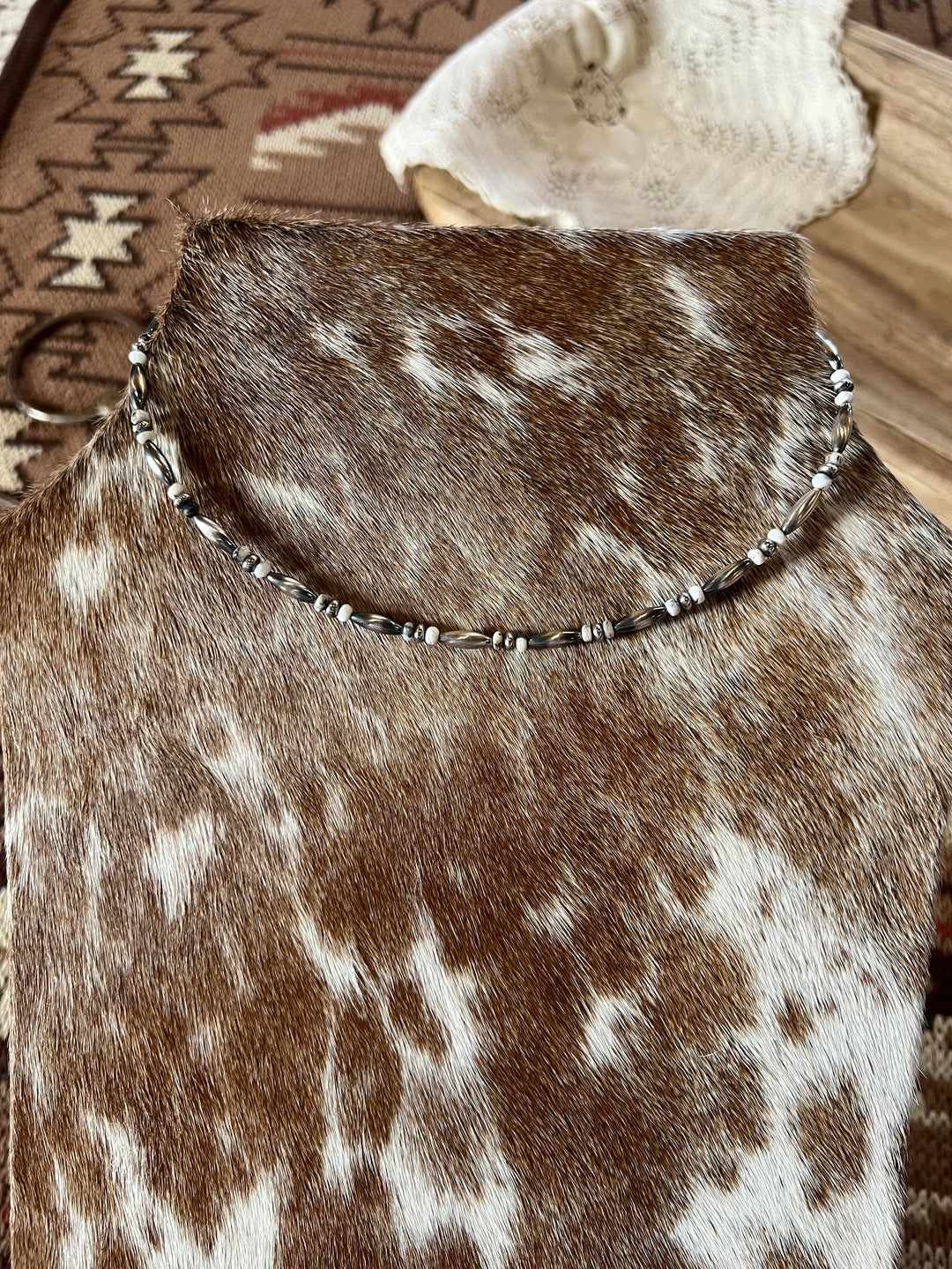 White Buffalo & Torpedo Pearls Necklace