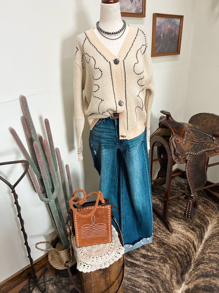 Boot Stitch Saddle Knit Cardigan-Cream