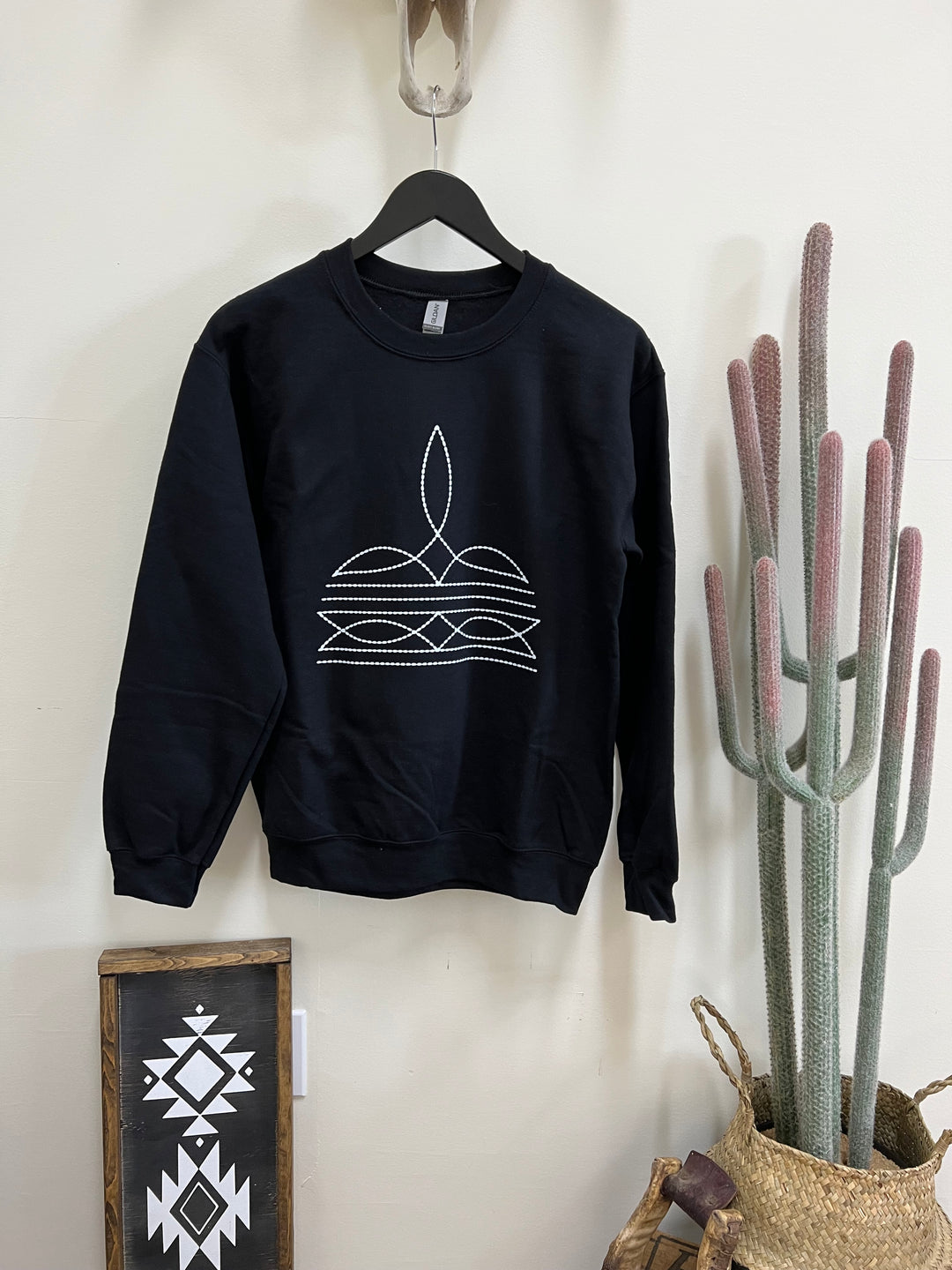 Boot Stitch Crewneck-Black