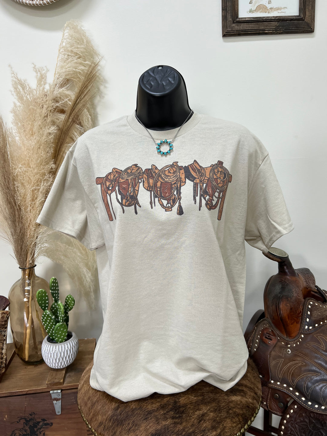3 Amigos Saddle Tee