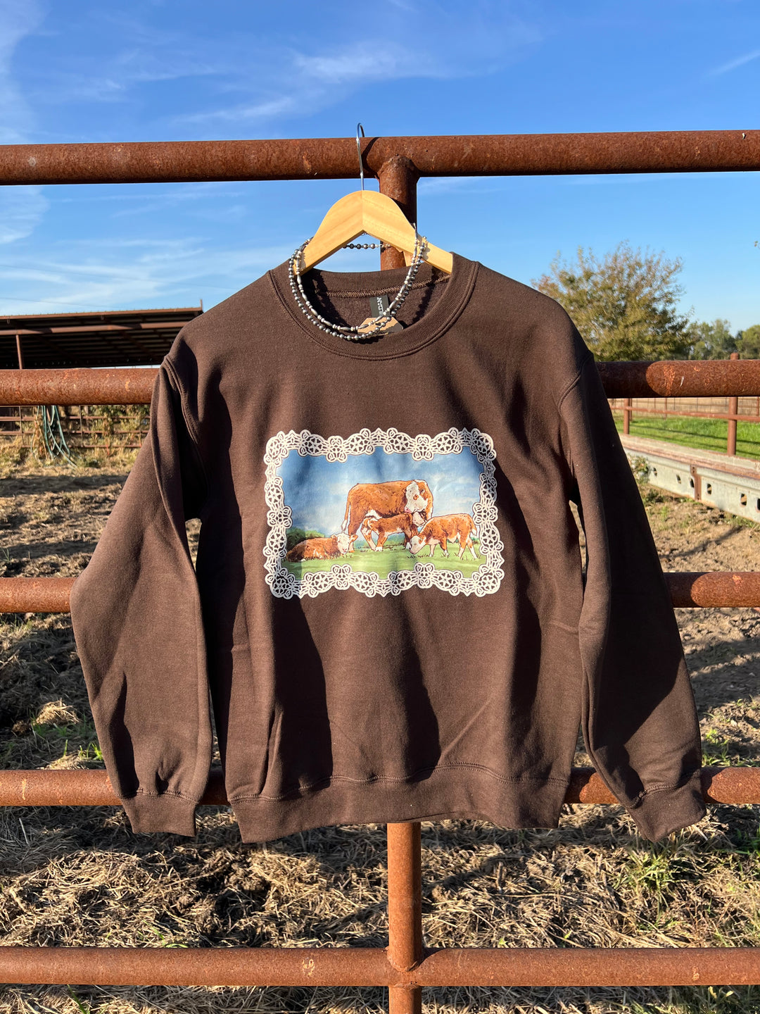 Hereford Doily Crewneck