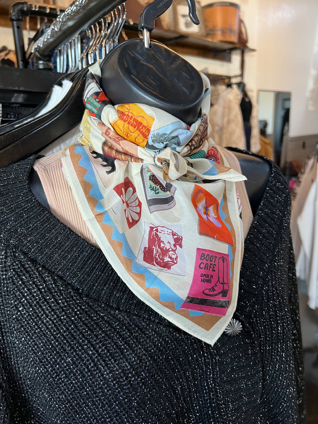 Matchbooks XOXO Wild Rag