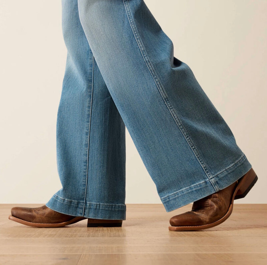 Ariat: Luana High Rise Wide Leg Jeans