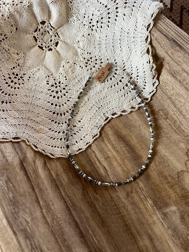 White Buffalo & Torpedo Pearls Necklace