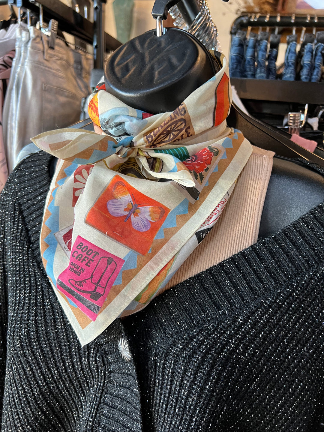 Matchbooks XOXO Wild Rag