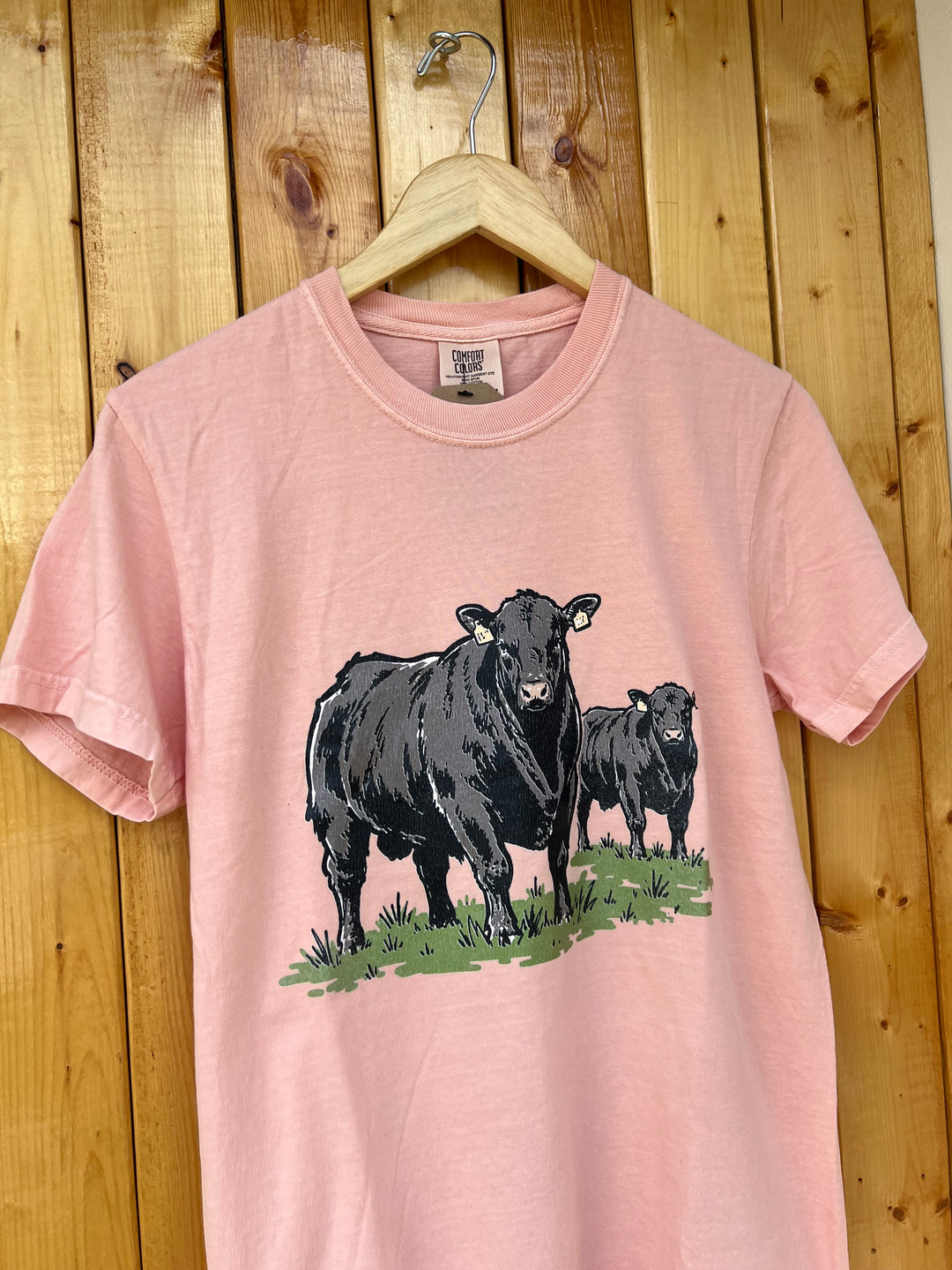 Angus Studs T-Shirt-Peach