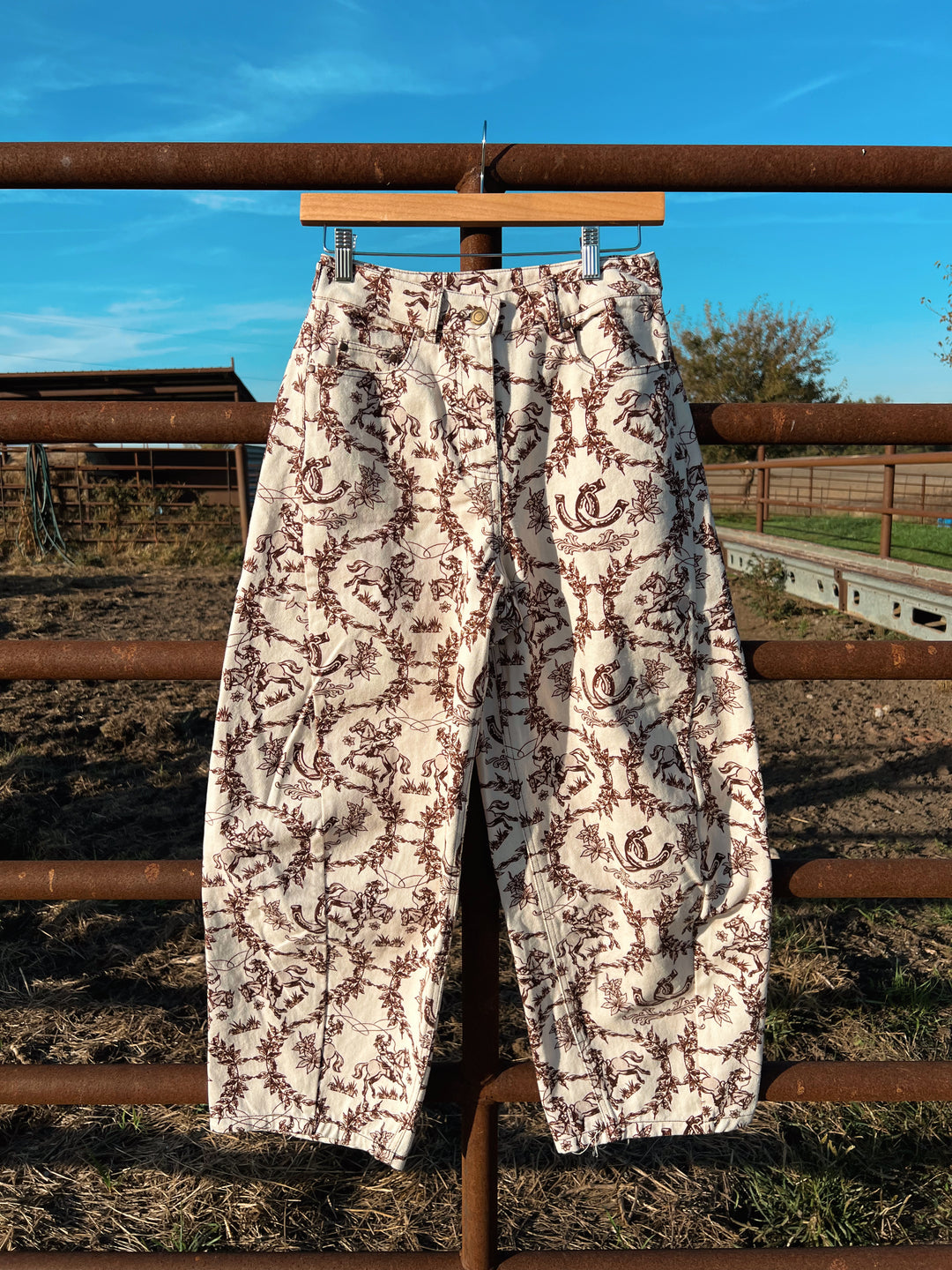 Western Brown Toile Barrel Jeans