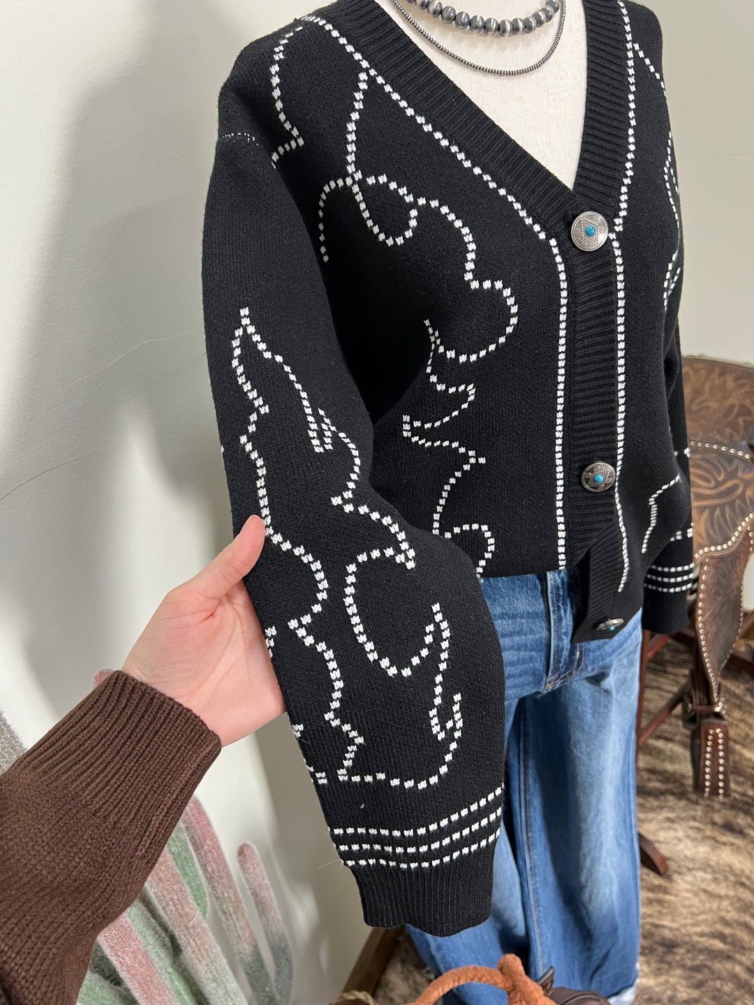 Boot Stitch Saddle Knit Cardigan-Black