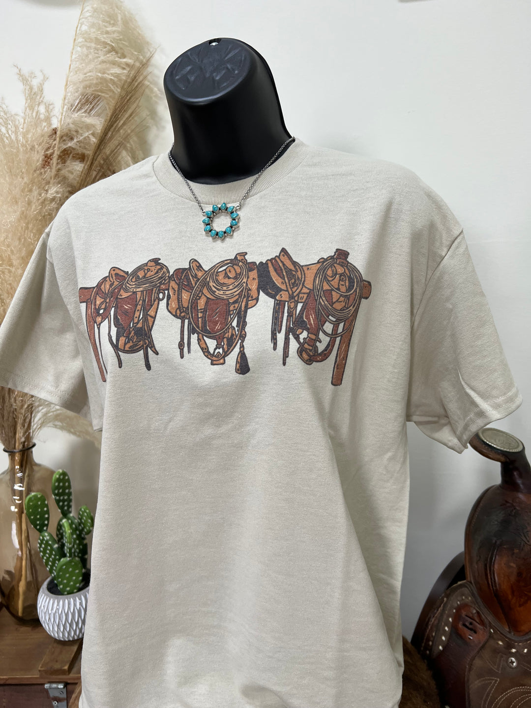 3 Amigos Saddle Tee