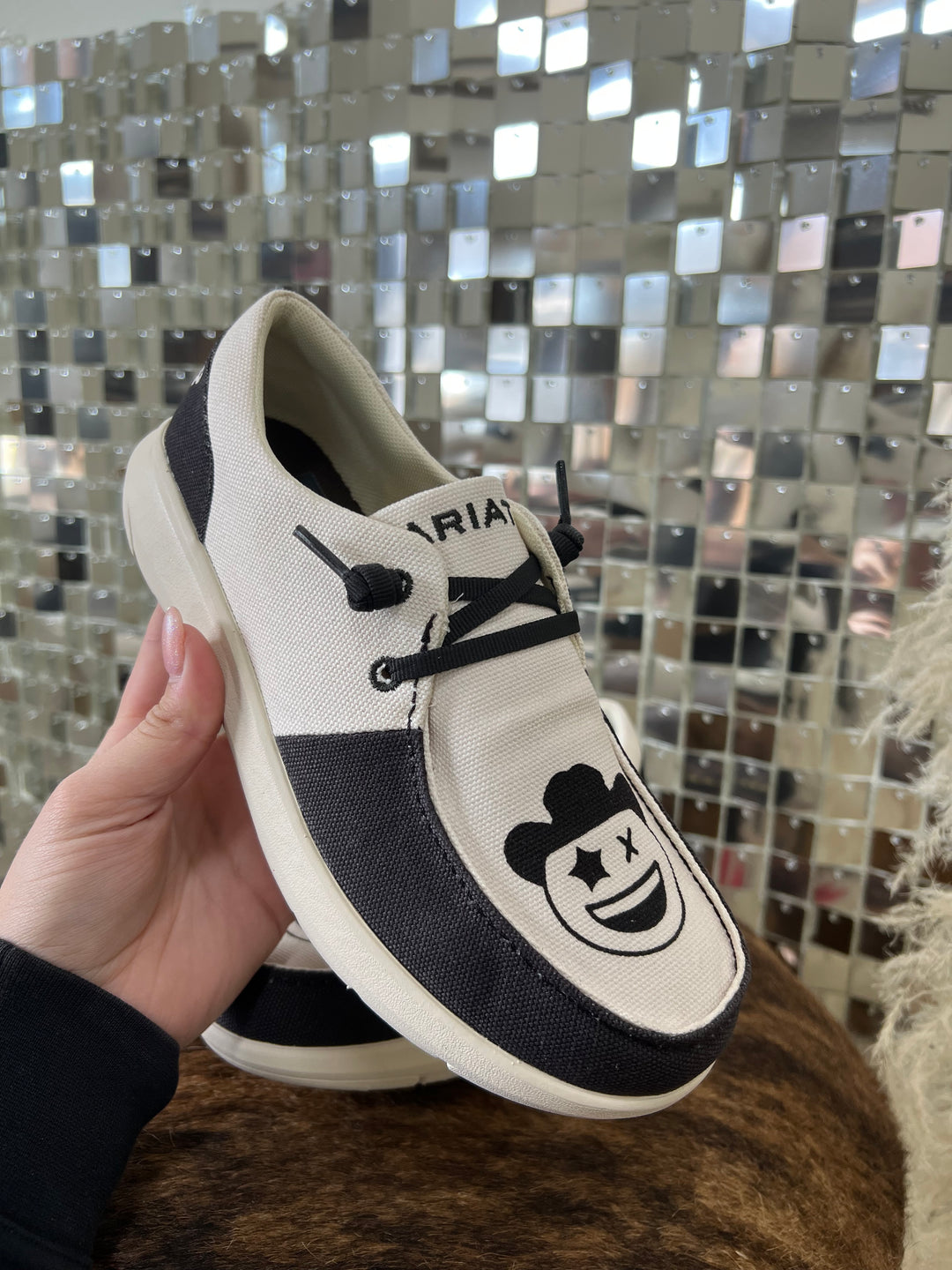Ariat: Milton Menasco Hilo Slip-Ons