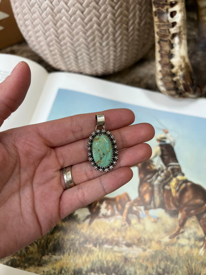 The Dustin Pendant