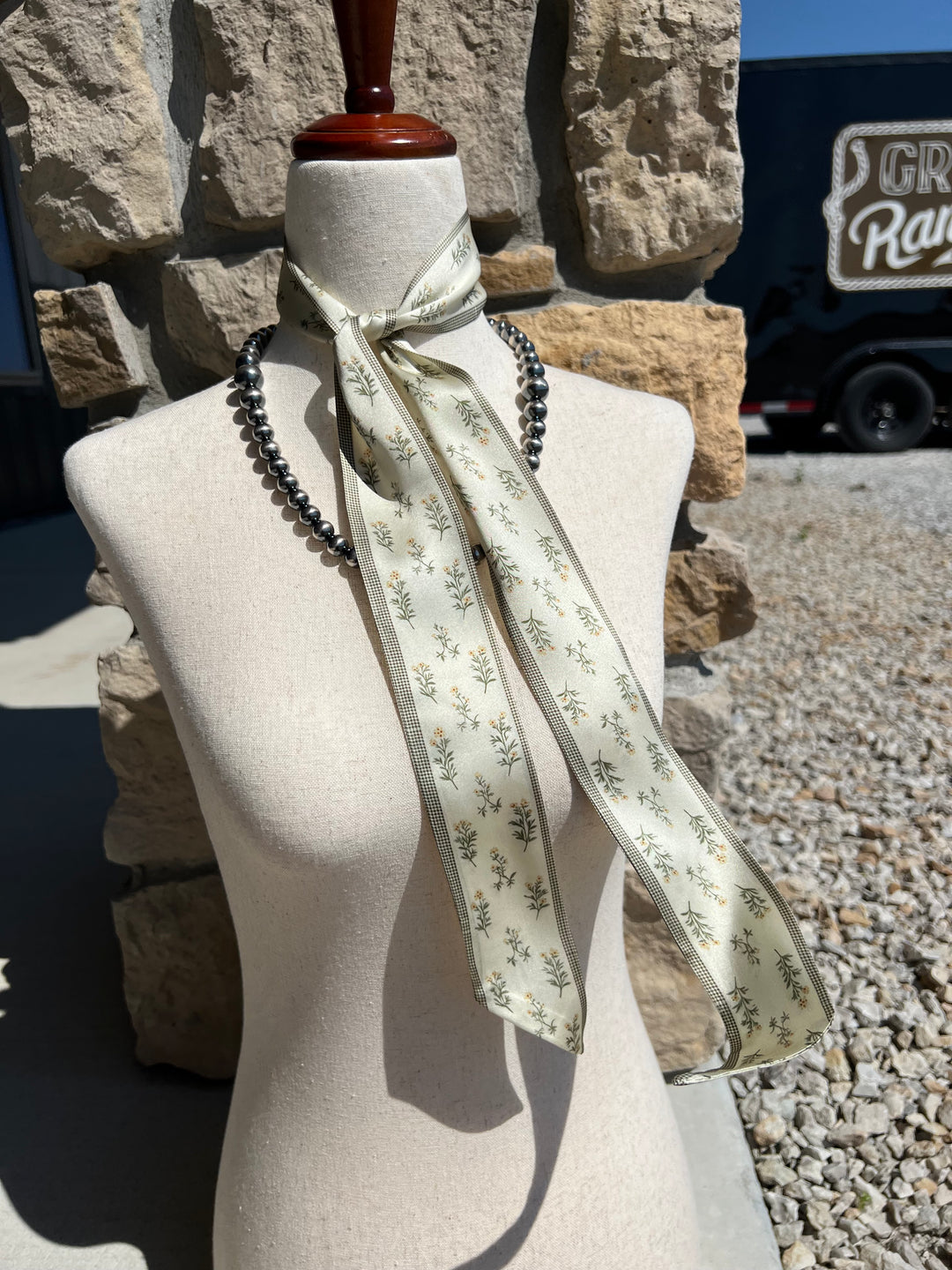 Gingham & Wildflower Twilly
