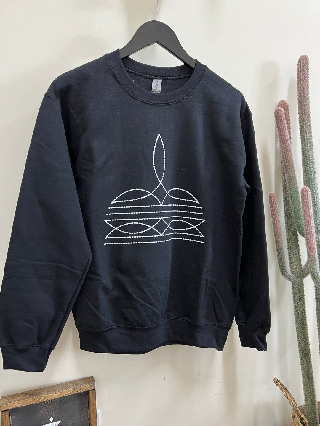 Boot Stitch Crewneck-Black