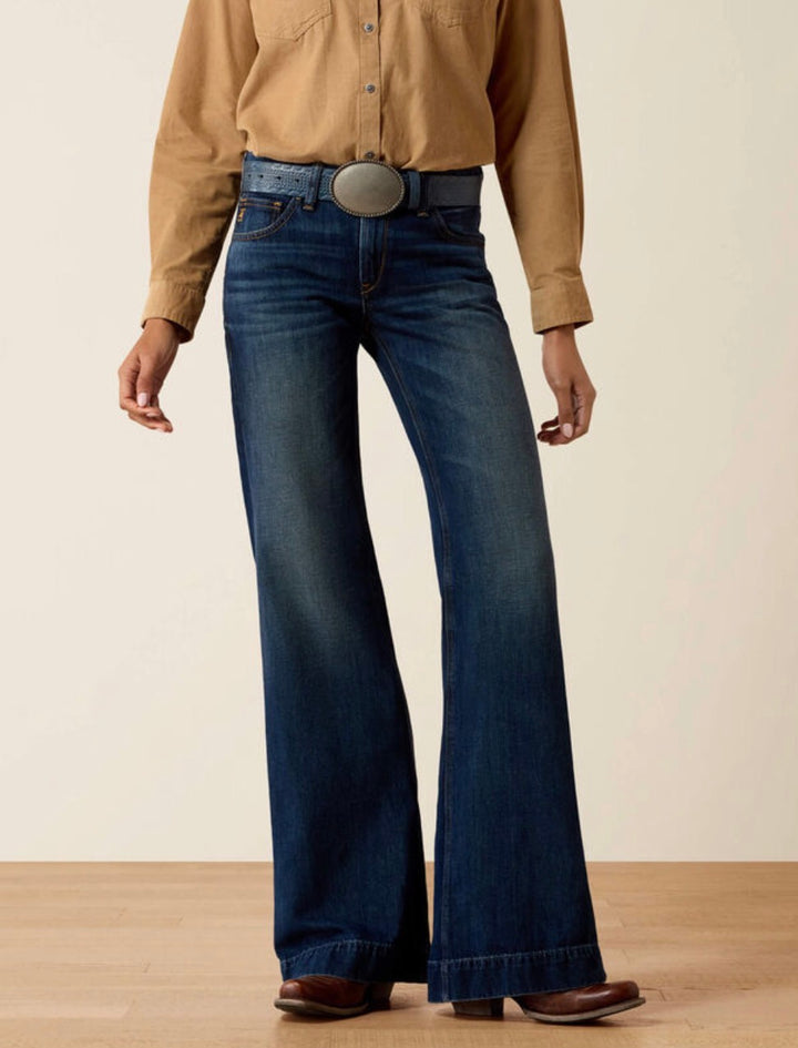 Ariat: Flipside Perfect Rise Wide Leg Jeans