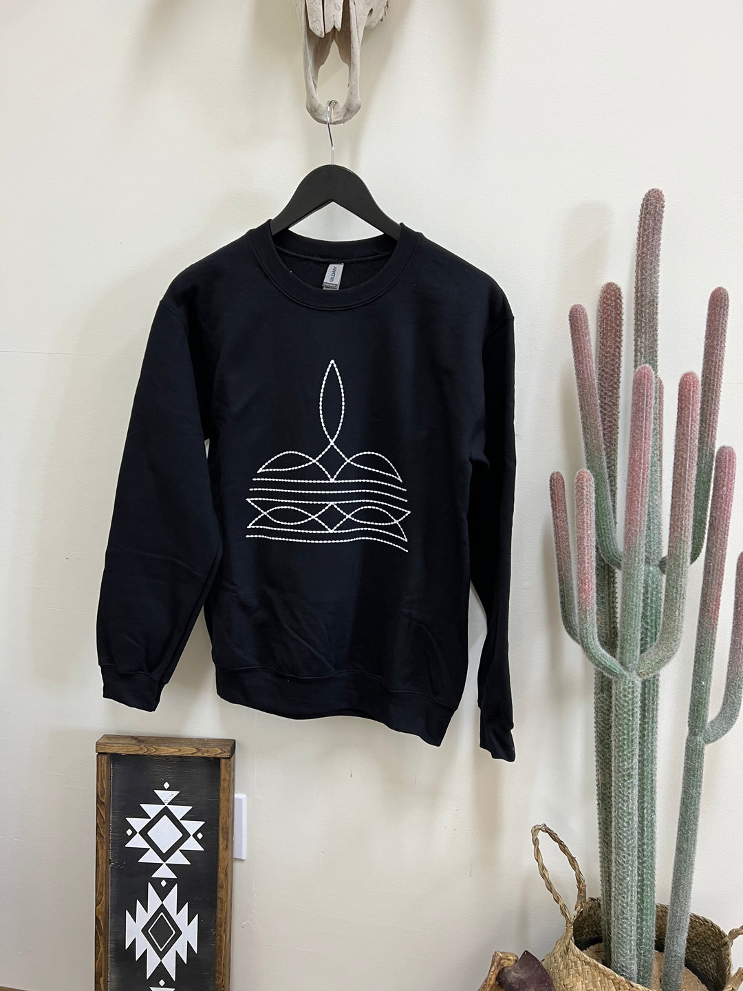 Boot Stitch Crewneck-Black