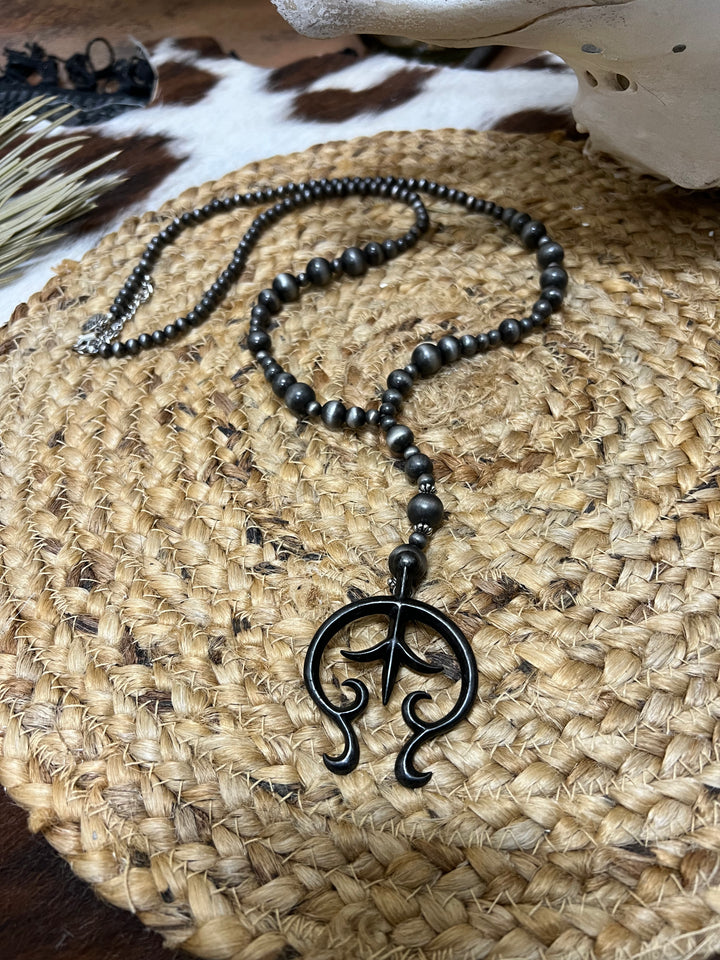 The Maybelle Naja Faux Necklace