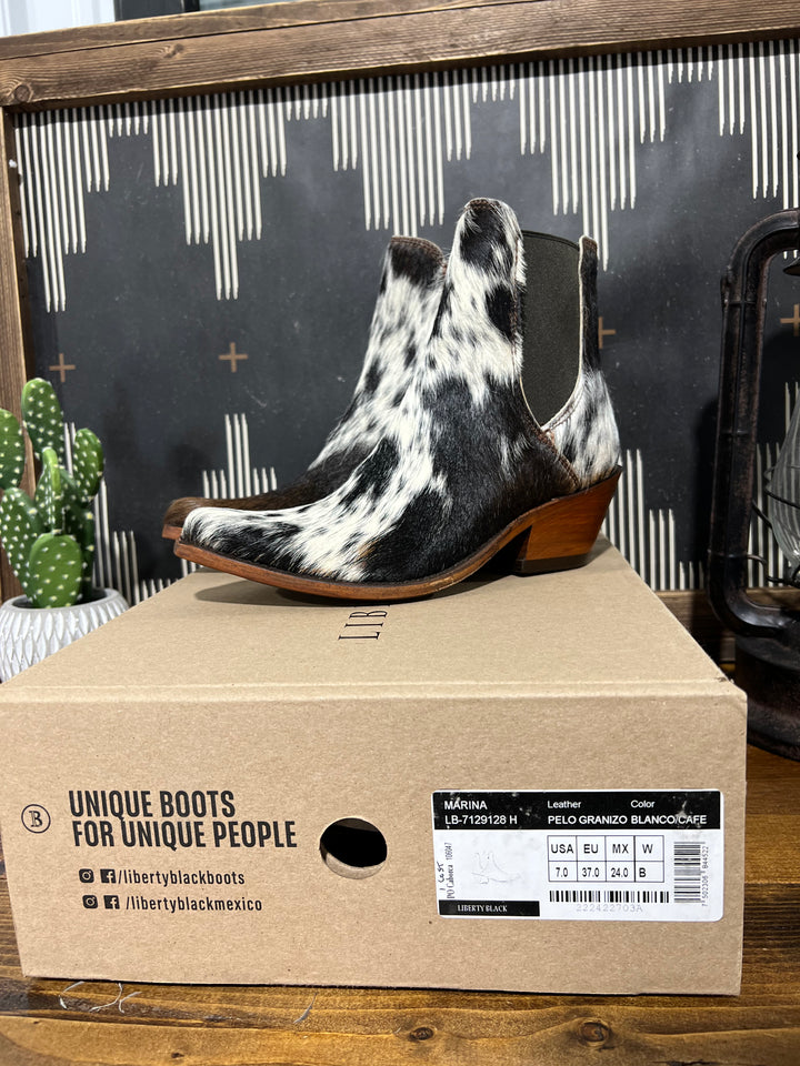 (SIZES 7-7.5)Granizo Cafe' Liberty Black Booties