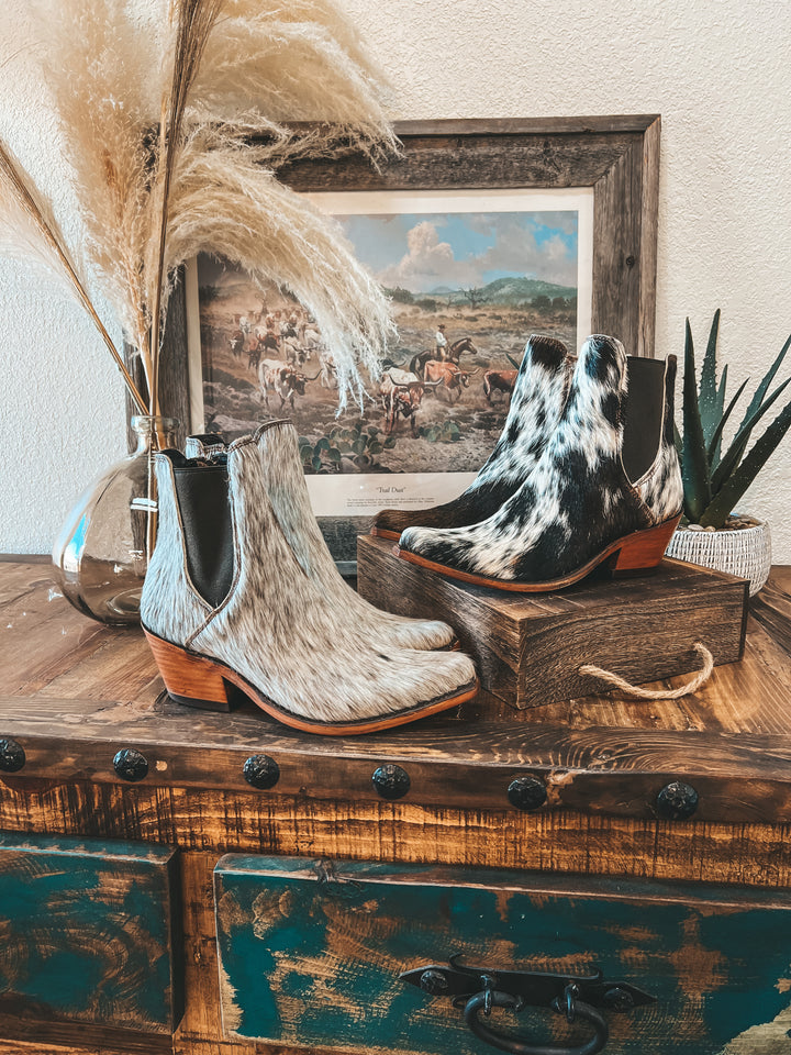 (SIZES 7-7.5)Granizo Cafe' Liberty Black Booties